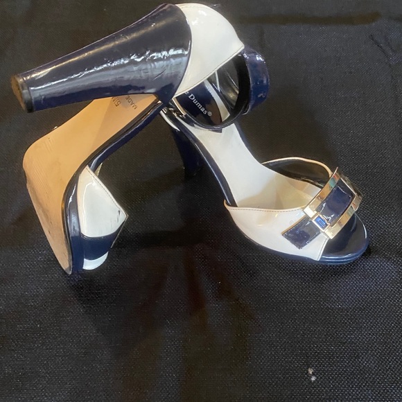 Shoes - Picture 2 of 10